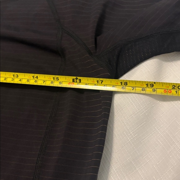 Lululemon Dark Gray Run For Gold Long Sleeve SZ 8 active wear athleisure running - Picture 3 of 12